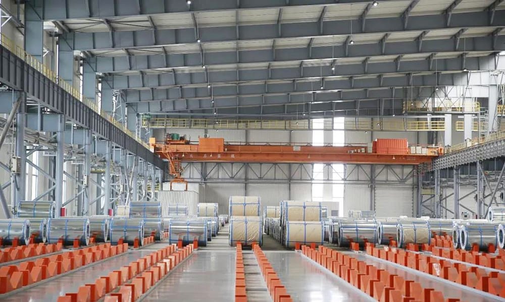 Serving low emission unmanned overhead cranes in Tangsteel New Area5