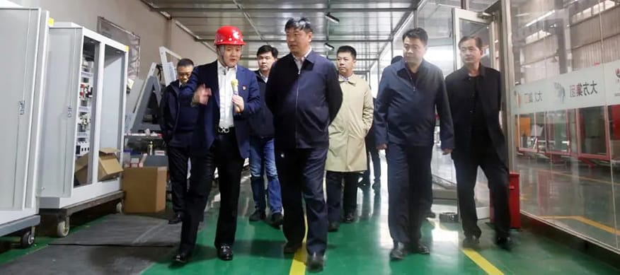 Liu Hui and his entourage investigated in the electrical workshop 876 389