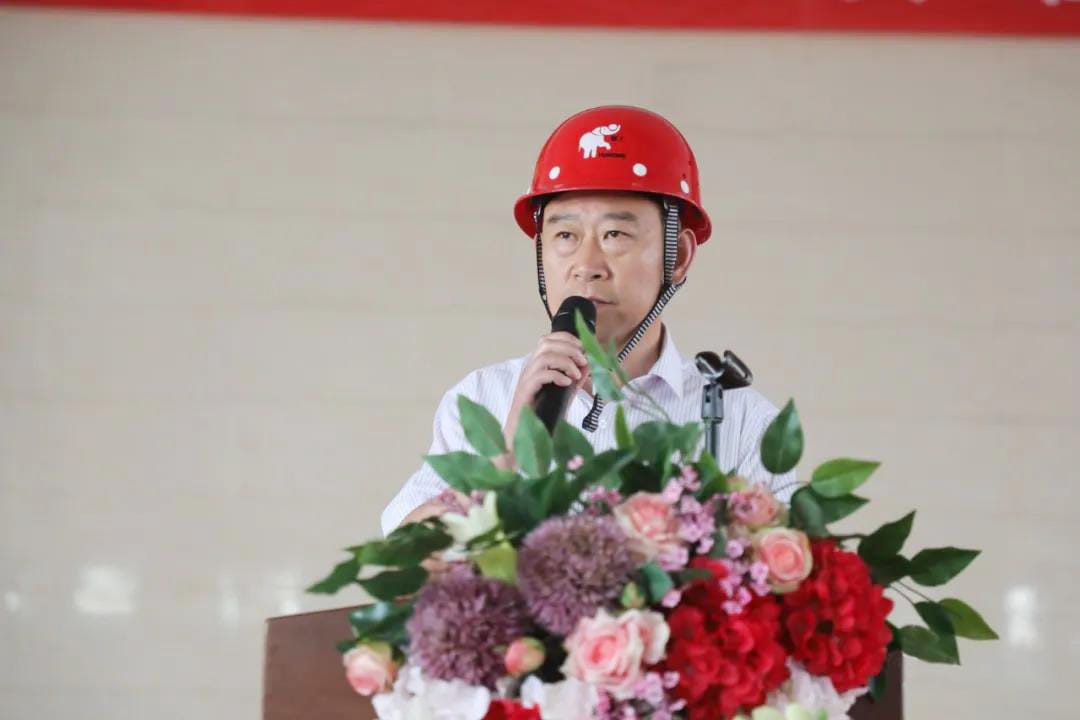 Deputy General Manager Fu Jianchun announced the Safety Production Month Activity Plan